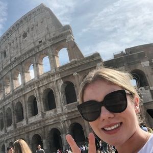 Meet your Posher, Ellid